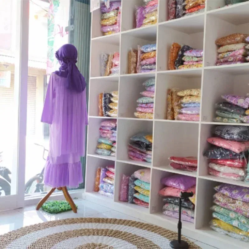 Desain Depan Toko Baju