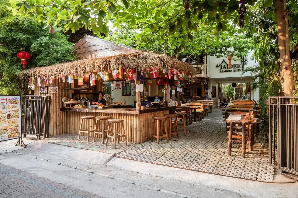 desain warung makan pinggir jalan
