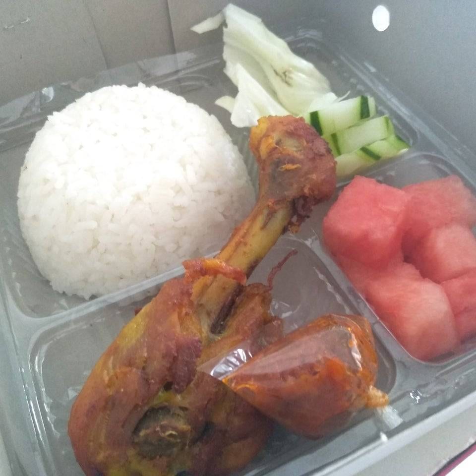 menu nasi kotak sederhana 10000