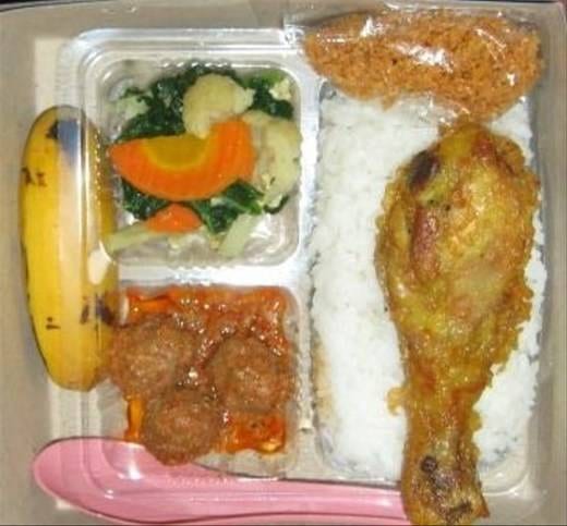 menu nasi kotak sederhana 10000