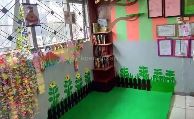 Beragam Contoh Pojok Baca Sederhana di Kelas Menarik! 7 pojok baca sederhana di kelas