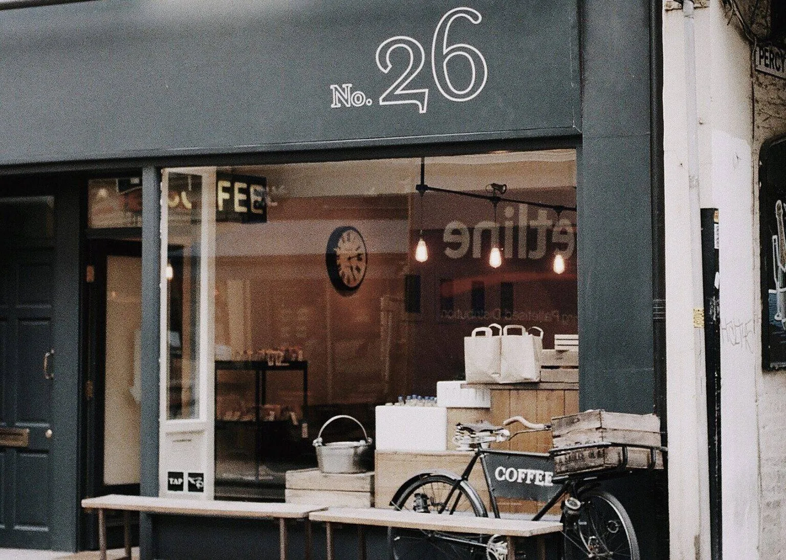 Contoh Desain Toko Kecil Depan Rumah Minimalis dan Menarik 5 desain toko kecil depan rumah